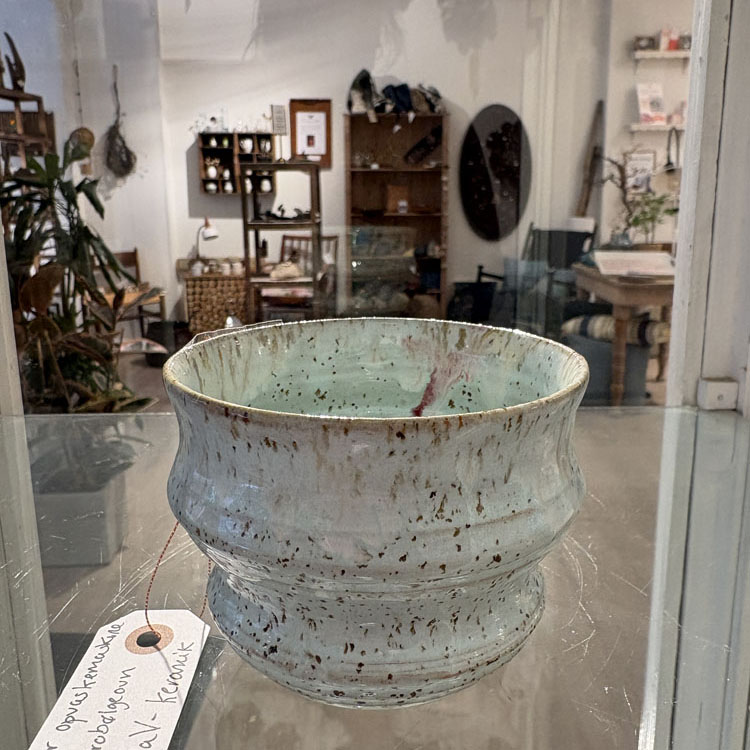 Organisk håndlavet kop med pastel glasurer | PiaV Keramik - Billede 2