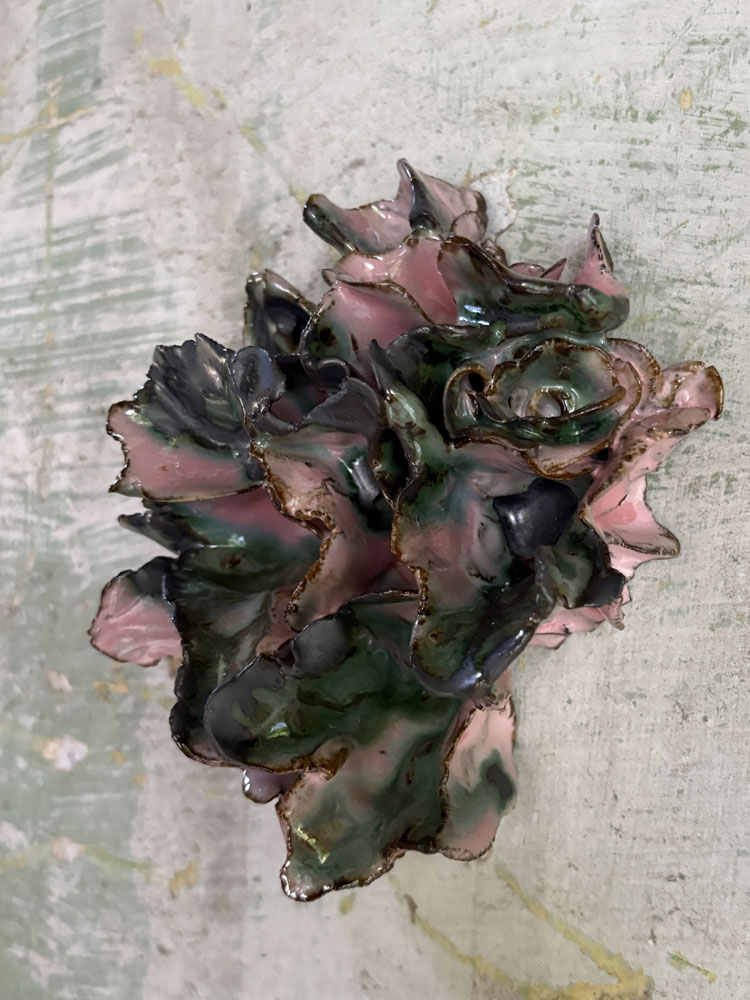 Vægkunst i keramik – Keramisk vægophæng | Rosa og grønne nuancer - Billede 3